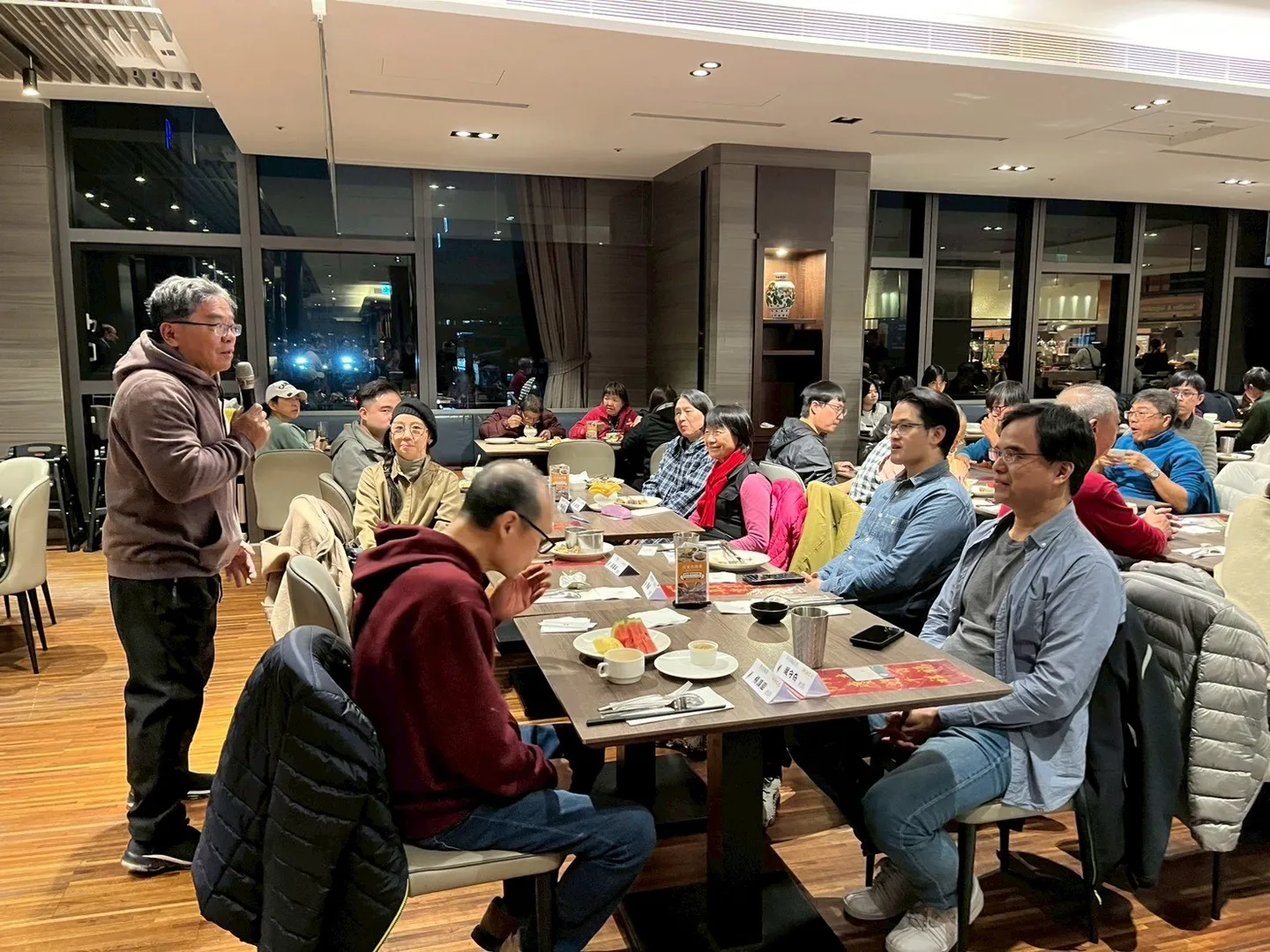 校務諮詢委員會活動紀錄照片 1